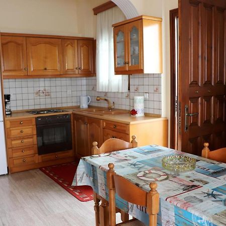 Apartmán El Mar Kómboi Exteriér fotografie
