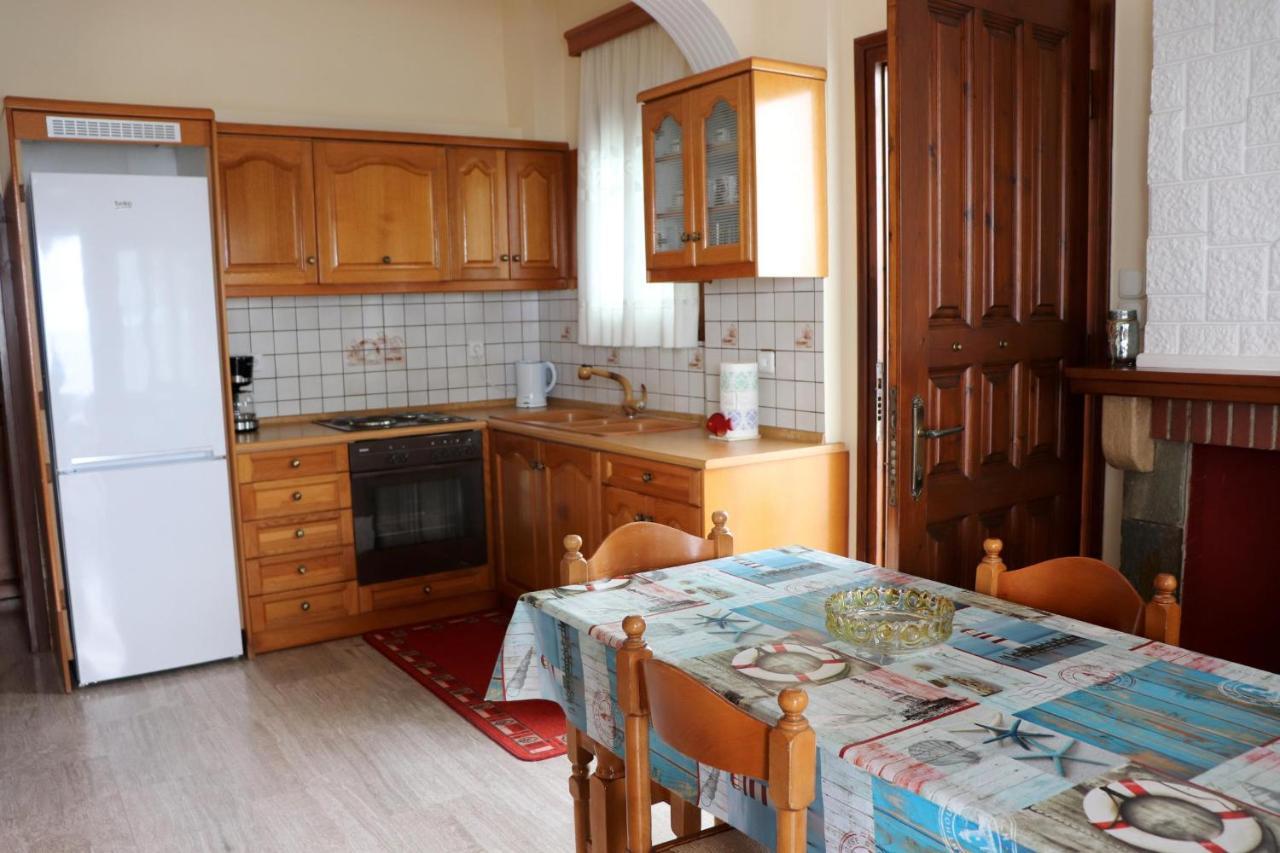 Apartmán El Mar Kómboi Exteriér fotografie
