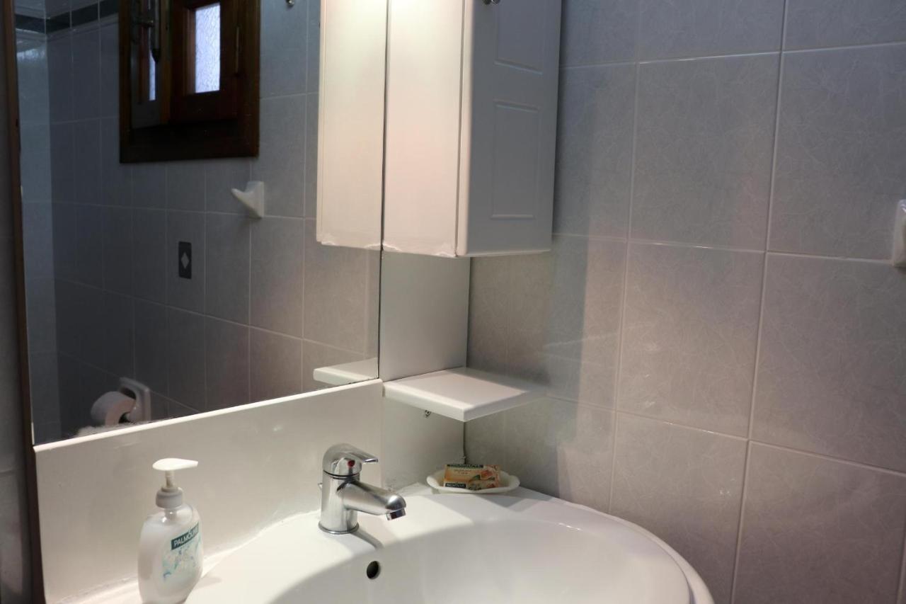Apartmán El Mar Kómboi Exteriér fotografie